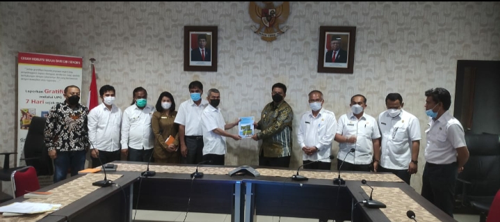 BUPATI SAMOSIR SAMPAIKAN SEJUMLAH USULAN SAAT AUDIENSI DENGAN BALAI WILAYAH SUNGAI SUMATERA II