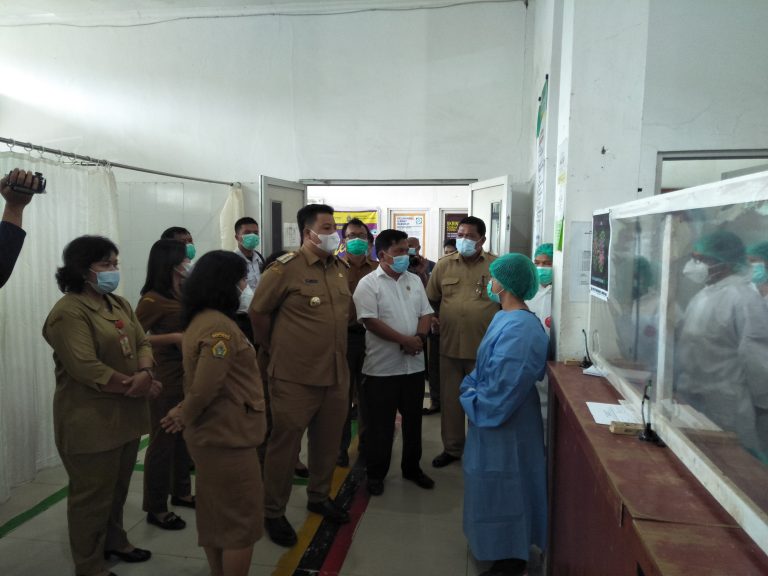 Pantau Pelayanan Kesehatan, Bupati Gelar Sidak di RSUD Dr. Hadrianus Sinaga