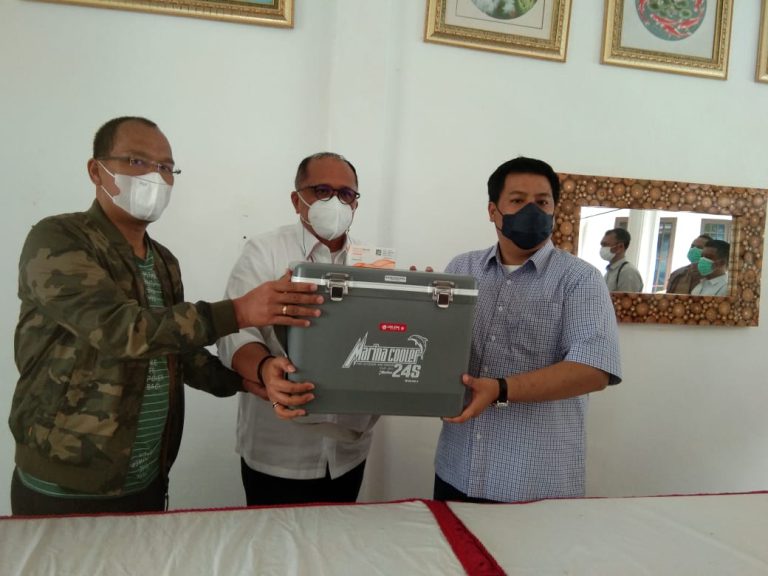 Vandiko: Pemkab Samosir Terima 50 Ribu Vaksin