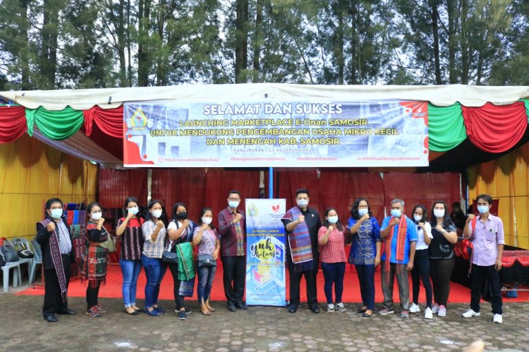 UMKM Samosir Goes Digital, Klik eonan.samosirkab.go.id Untuk Pasarkan Produk