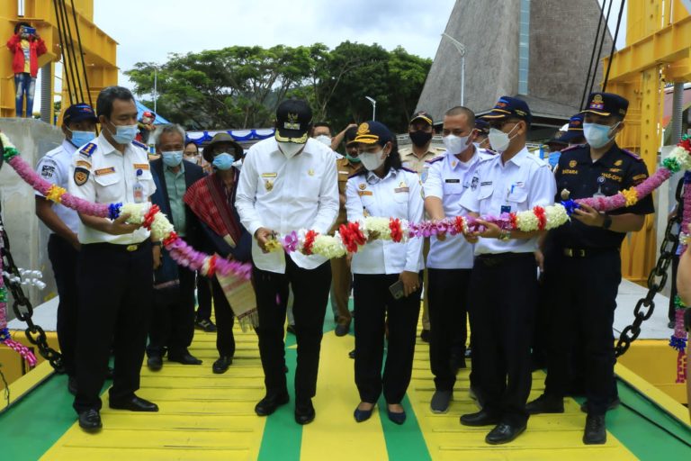 Launching Pelayaran Perdana Kapal Motor Penumpang Kaldera Toba Rute Muara-Onan Runggu