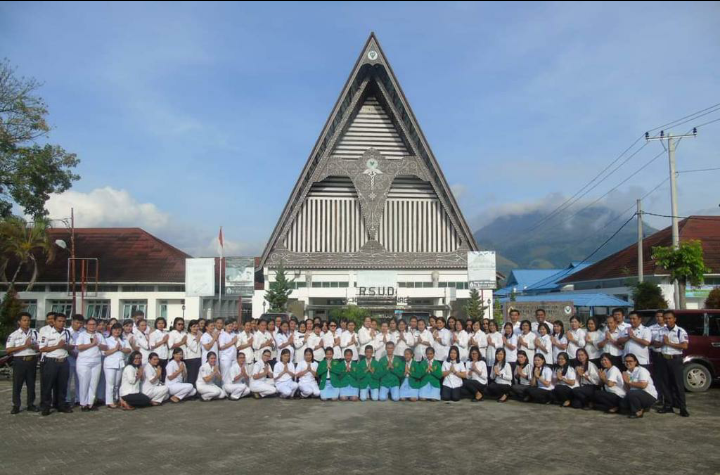 Tekan Nomor 08116004018, Call Center RSUD dr. Hadrianus Sinaga Pangururan untuk Layanan Informasi dan Keluhan