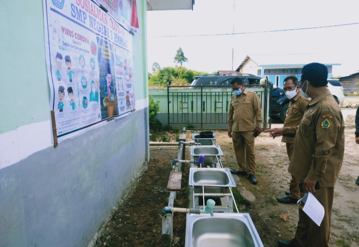Satgas Penangan Covid-19 Kabupaten Samosir Monitoring Persiapan Pembelajaran Tatap Muka