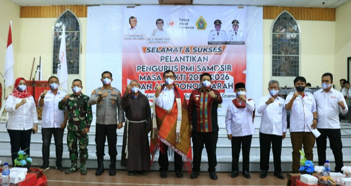 Bupati Samosir Hadiri Acara Pelantikan Pengurus Palang Merah Indonesia Samosir Masa Bakti 2021-2026
