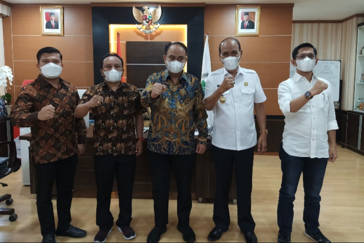 Wujudkan Pembangunan Desa dan Kawasan Perdesaan, Wakil Bupati Samosir Audiensi dengan Wakil Menteri Desa, PDTT RI