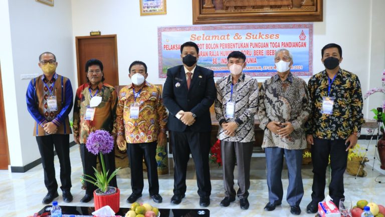 Bupati Samosir Hadiri Rapat Pembentukan dan Pelantikan Pengurus DPP Periode 2021-2026 Punguan Toga Pandiangan