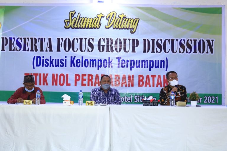 Buka Forum Group Discussion, Bupati Samosir Berharap Kepada Seluruh Tokoh Masyarakat dan Tokoh Adat Memberikan Informasi Sebagai Dokumen Penentuan Titik Nol Peradaban Bangsa Batak