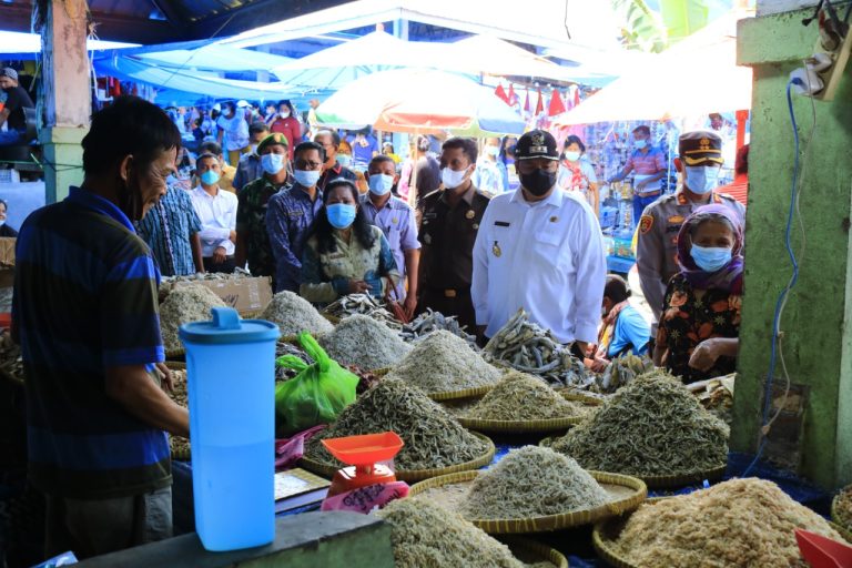 Bupati Samosir Monitoring Stabilitas Harga Pasar