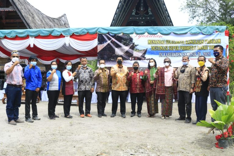 Bupati Samosir Hadiri Syukuran Berakhirnya Program Revitalisasi Pelestarian Cagar Budaya di Kabupaten Samosir