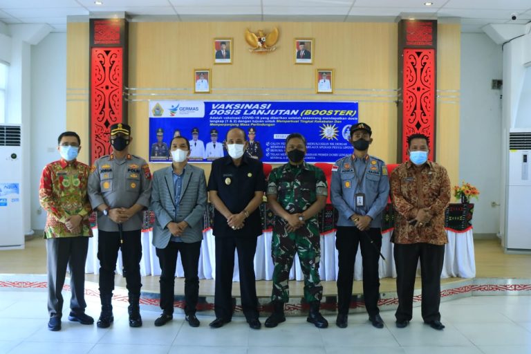 Launching Pelaksanaan Vaksinasi Booster, Wakil Bupati: Sinergitas Bersama Merupakan Kunci Kesuksesan Pelaksanaan Vaksinasi Booster