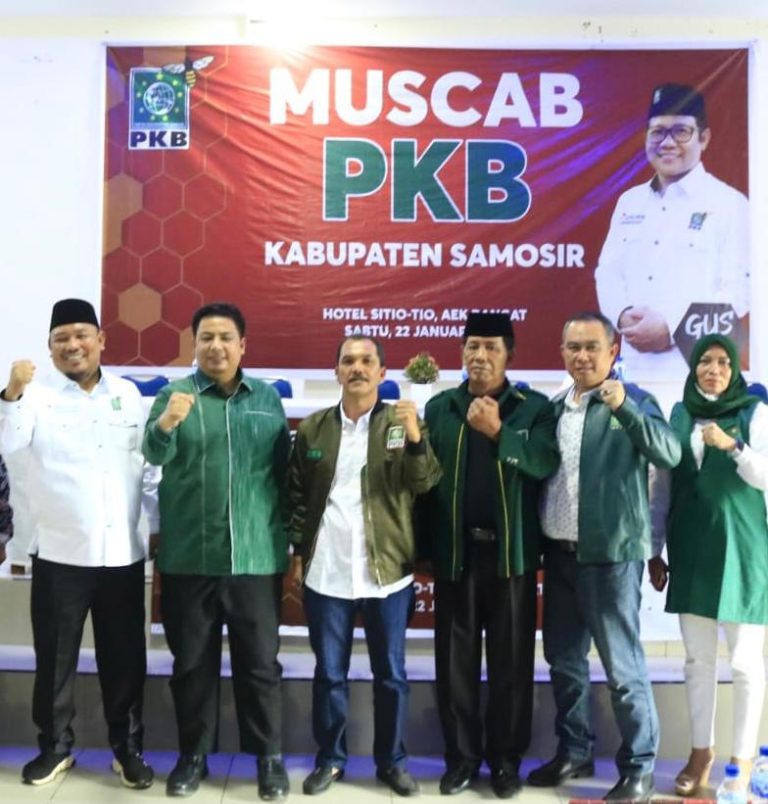 Bupati / Wakil Bupati Samosir Vandiko Gultom / Martua Sitanggang  mengucapkan Selamat dan Sukses atas terpilihnya kembali Bapak Nasib Simbolon sebagai Ketua DPC PKB periode 2022 – 2027