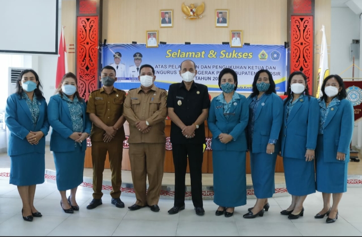 Hadiri Pelantikan dan Pengukuhan Ketua dan Pengurus Tim PKK Periode 2021-2024, Wabup: Jalankan Tugas Yang Telah Diberikan Dengan Penuh Amanah Untuk Mewujudkan Kesejahteraan Keluarga