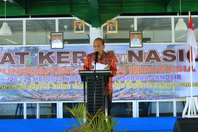 Buka Rakernas Punguan Silauraja Indonesia, Wabup Harapkan Kontribusi Bagi Pembangunan Samosir.
