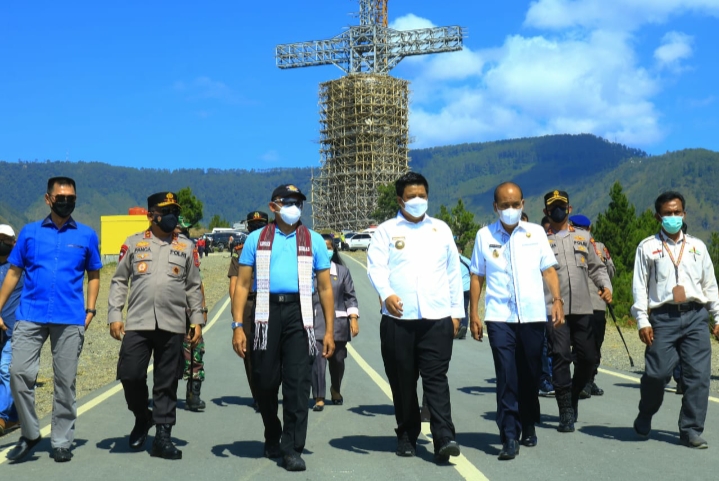 Kabaharkam Polri dan Kapoldasu Kunjungan Kerja di Kabupaten Samosir