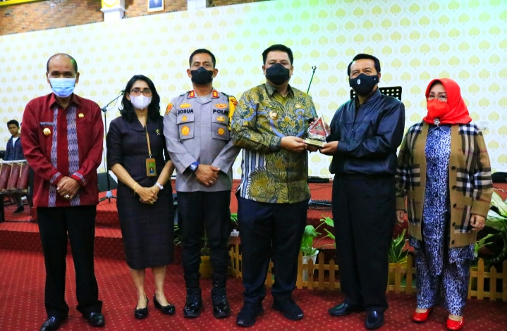 Ramah Tamah Dengan Ketua Mahkamah Agung RI, Bupati Samosir Sampaikan Proposal Pembangunan Pengadilan Negeri Samosir