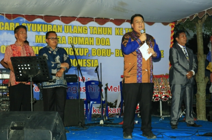 Hadiri Syukuran Ulang Tahun ke Tujuh Menara Doa Nainggolan Lumban Tungkup, Bupati: Lestarikan Nilai Luhur Budaya Batak
