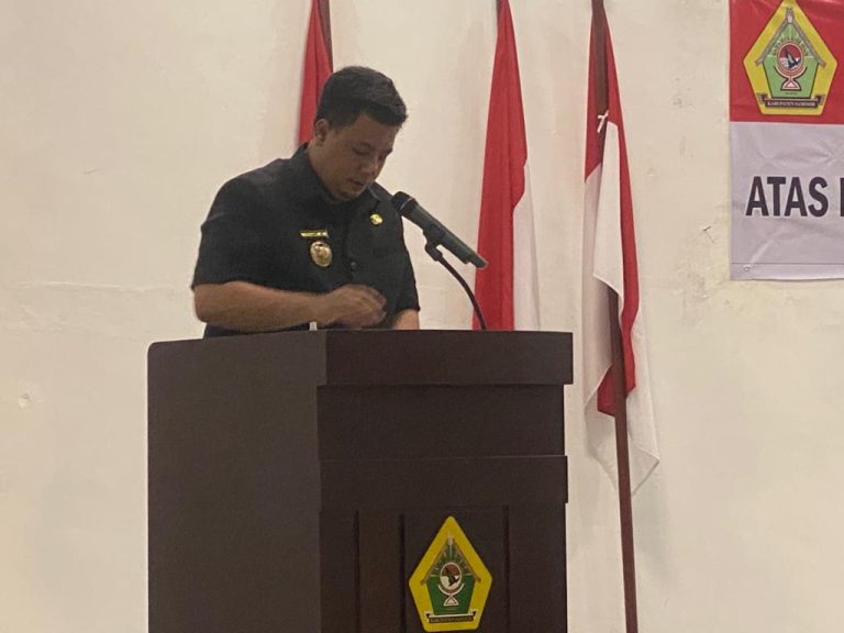 BUPATI SAMOSIR SAMPAIKAN RANCANGAN KUA-PPAS APBD 2023 KEPADA DPRD SAMOSIR   
