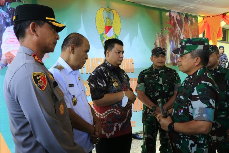 BERSAMA PANGDAM I BB, BUPATI SAMOSIR HADIRI PERESMIAN SUMBER TITIK AIR PROGRAM TNI AD MANUNGGAL AIR BERSIH