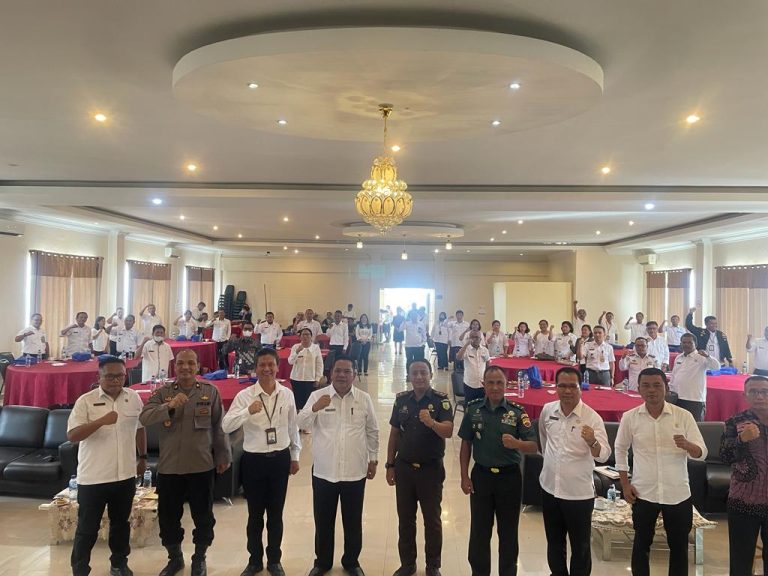BUPATI SAMOSIR DUKUNG REGSOSEK 2022