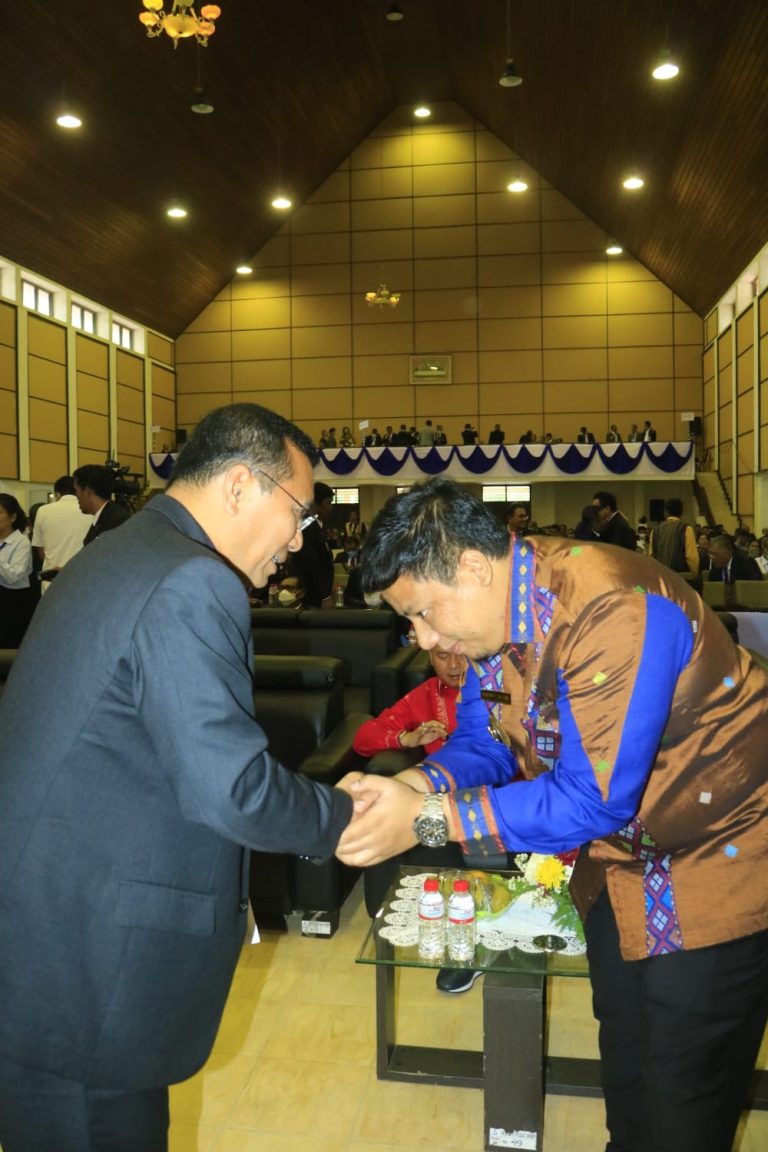Bupati Samosir Hadiri Acara Pembukaan Sinode Godang HKBP Ke-66 