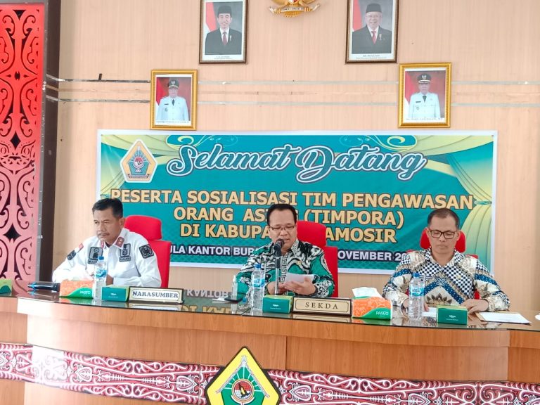 Pemkab Samosir Gelar Sosialisasi Tim Pengawasan Orang Asing (TIMPORA) Tingkat Kabupaten Samosir