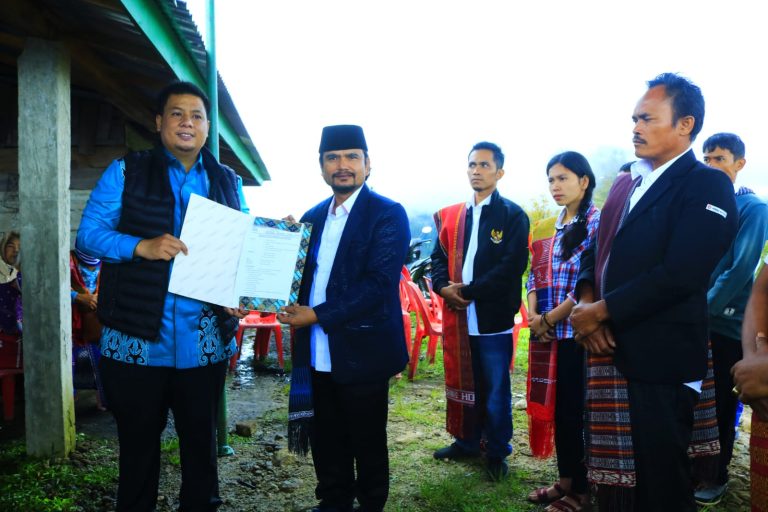 Bupati Samosir Kukuhkan Kelompok Sadar Wisata Sabulan 