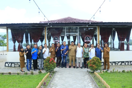 Terima Audiensi Medan Hash House Harriers, Bupati Samosir: Terimakasih Telah Memilih Samosir Sebagai Lokus Event Hash House Harries, Sebagai Ajang Promosi Wisata Samosir ke Mancanegara