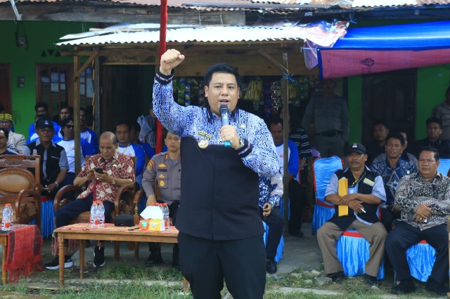 BUPATI CUP KABUPATEN SAMOSIR 2023 MULAI, BUPATI SAMOSIR LAKUKAN KICK OFF
