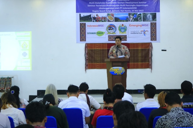 Indonesia WISE Gelar Seminar Pariwisata Berkelanjutan Bertema "Pure Toba – Toba Murni" di Samosir.