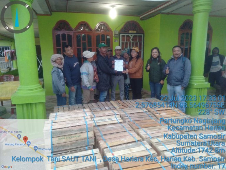 Bupati Samosir Salurkan Benih Kentang G2 Bantuan Kementerian Pertanian