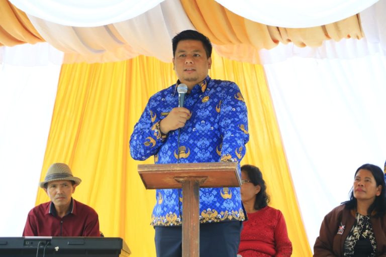 BUPATI SAMOSIR LAKUKAN PELETAKAN BATU PERTAMA PEMBANGUNAN GKII PALIPI