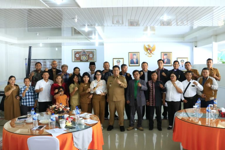 PANITIA PESPARAWI 2023 RESMI DIBUBARKAN, BUPATI SAMOSIR DUKUNG PESPARAWI DILAKSANAKAN TAHUN 2024