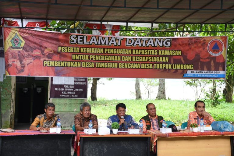 PEMKAB SAMOSIR BENTUK DESA TANGGUH BENCANA