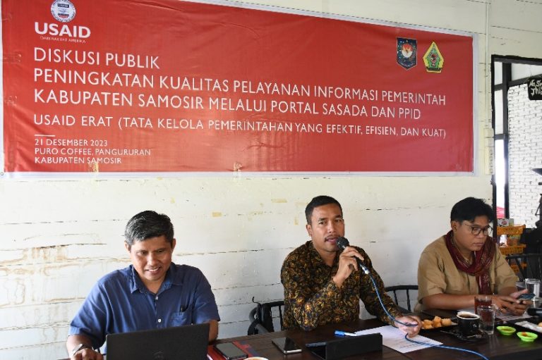 Pemkab Samosir Gelar Diskusi Publik Peningkatan Kualitas Pelayanan Informasi Pemerintah Kabupaten Samosir Melalui Portal SASADA dan PPID