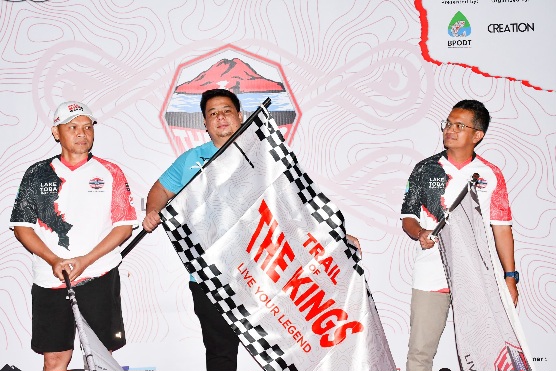 BUPATI SAMOSIR LEPAS START ToTK, ATLET 12 NEGARA JAJAL ALAM SAMOSIR