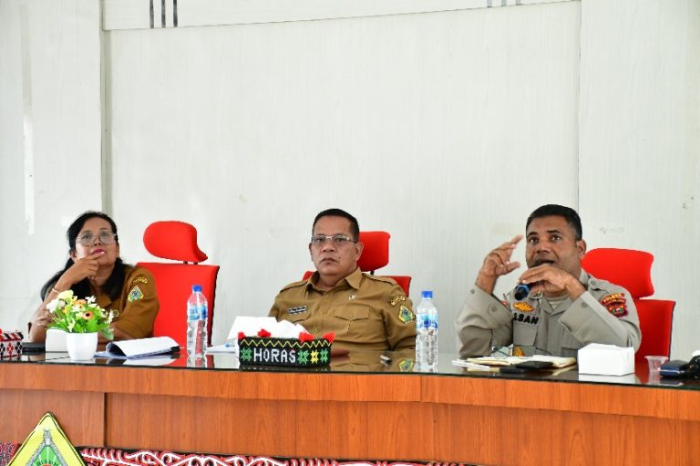 Bupati Samosir Pimpin Rapat Persiapan Pelaksanaan Aquabike Indonesian Championship Series 2 Tahun 2024.