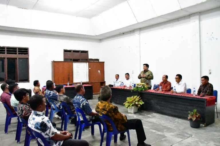 DPC APDESI SAMOSIR ADAKAN KONSOLIDASI, BUPATI SAMOSIR : SAYA SIAP DISKUSI, MARI MELAYANI MASYARAKAT DENGAN TULUS PENUH AMANAH