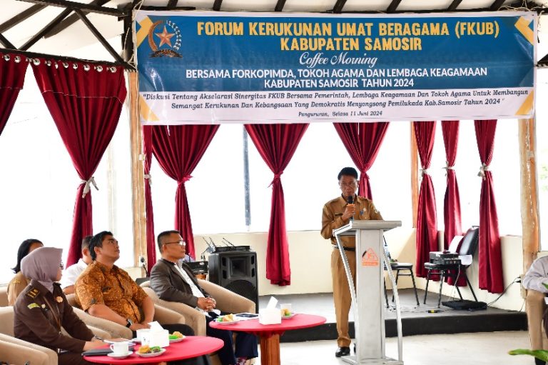 Bupati Samosir Ajak Pimpinan Lembaga Keagamaan dan Tokoh Agama Bersama-sama Menjaga Stabilitas Politik dan Kerukunan Umat Beragama Serta Mensukseskan Pemilukada Tahun 2024.