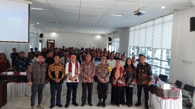 OJK Sosialisasikan Pencegahan Tindak Pidana Sektor Jasa Keuangan di Wilayah Kabupaten Samosir.