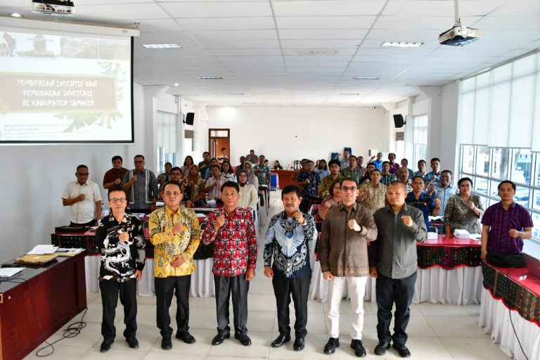 Pemkab Samosir Bekerjasama dengan Pemprov SU, Gelar Penyuluhan Hukum Terkait Perda Nomor 3 Tahun 2023 untuk Kabupaten Sekawasan Danau Toba.