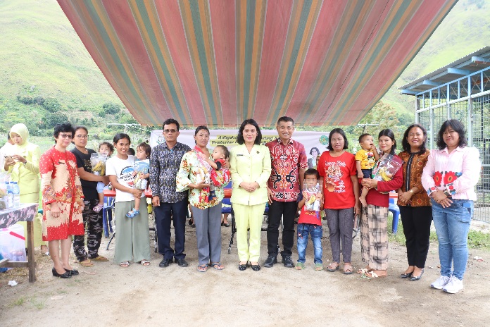 PEMKAB. SAMOSIR DUKUNG PROGRAM ADYAKSA PEDULI STUNTING DAN PEMBERIAN MAKANAN BERGIZI GRATIS