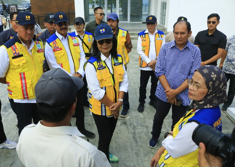 Wamen PU RI Apresiasi Pemkab Samosir Dalam Pengelolaan Sementara Aset Objek Wisata Samosir