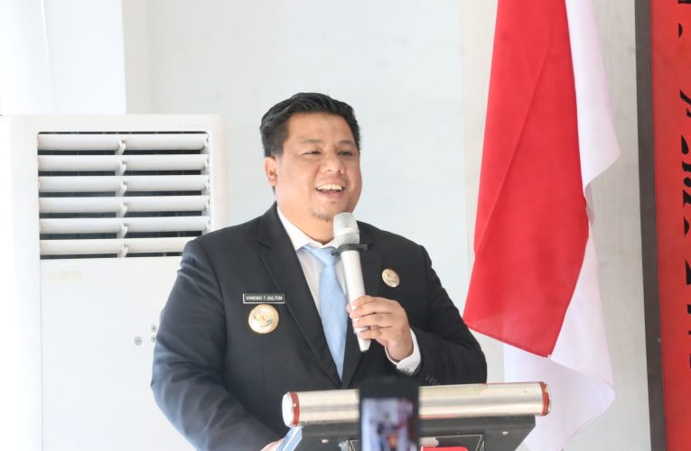 25 KEPALA DESA MENDAPAT PERPANJANGAN MASA JABATAN 2 TAHUN, BUPATI SAMOSIR MINTA PENINGKATAN PELAYAN DAN KESEJAHTERAAN MASYARAKAT