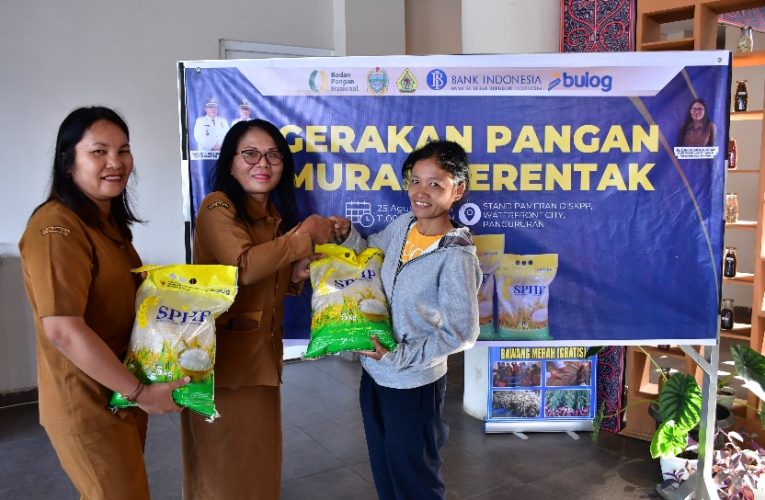 BANTU MASYARAKAT MELALUI GERAKAN PANGAN MURAH, PEMKAB SAMOSIR SEDIAKAN 5.000 Kg BERAS