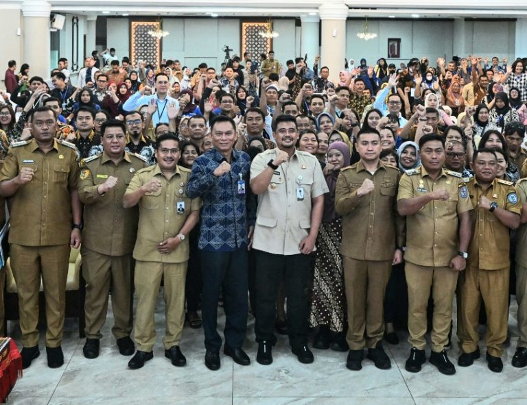 Senada dengan Gubsu, Bupati Samosir dukung penyaluran KUR dan KPP sebagai Solusi Mendorong Ekonomi di Tengah Penyesuaian TKD