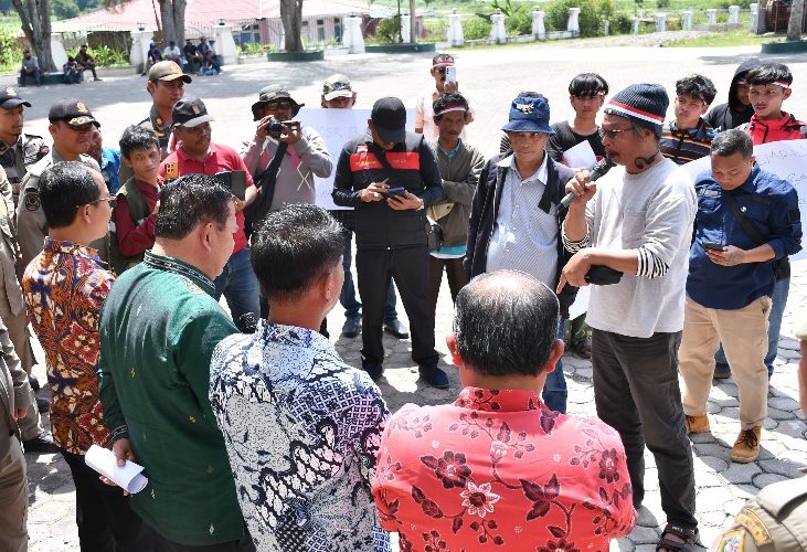 Pemkab Samosir Tegaskan Pembelian Mobil Dinas Tidak Melanggar Aturan dan Sesuai Prosedur