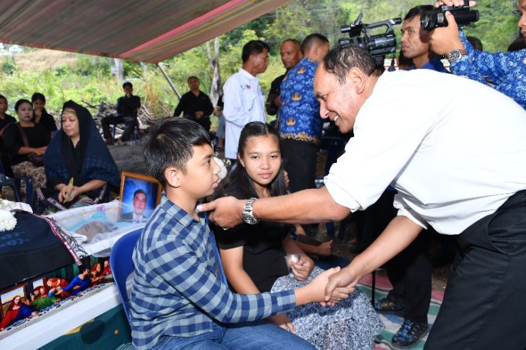 Pemkab Samosir Berduka, Sekretaris Dinas Kominfo Denri Sihaloho Meninggal Dunia