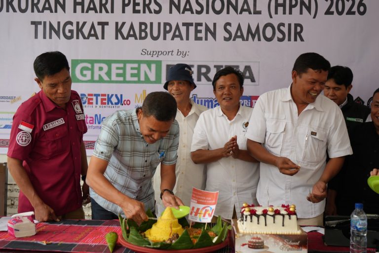 Diskominfo Samosir Hadiri Diskusi Publik dan Syukuran Hari Pers Nasional ke-80, Tegaskan Komitmen Dukung Kebebasan Pers