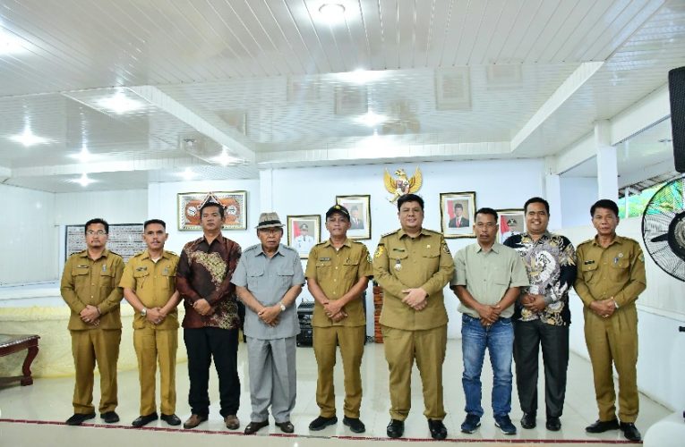 Bupati Samosir Dukung Perayaan Paskah dan Pengukuhan Pengurus Sonak Malela