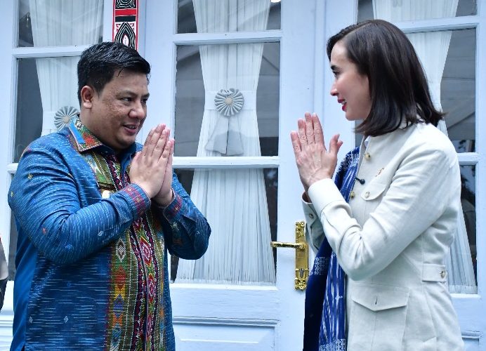 Menteri Pariwisata RI Kunjungi Samosir, Vandiko Serahkan Proposal, Minta Dukungan Pusat